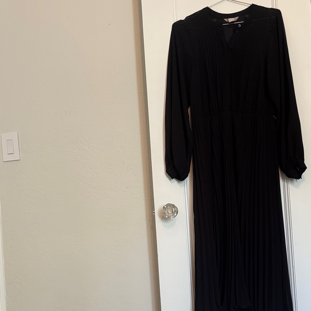 H&M Black Long Sleeve Dress